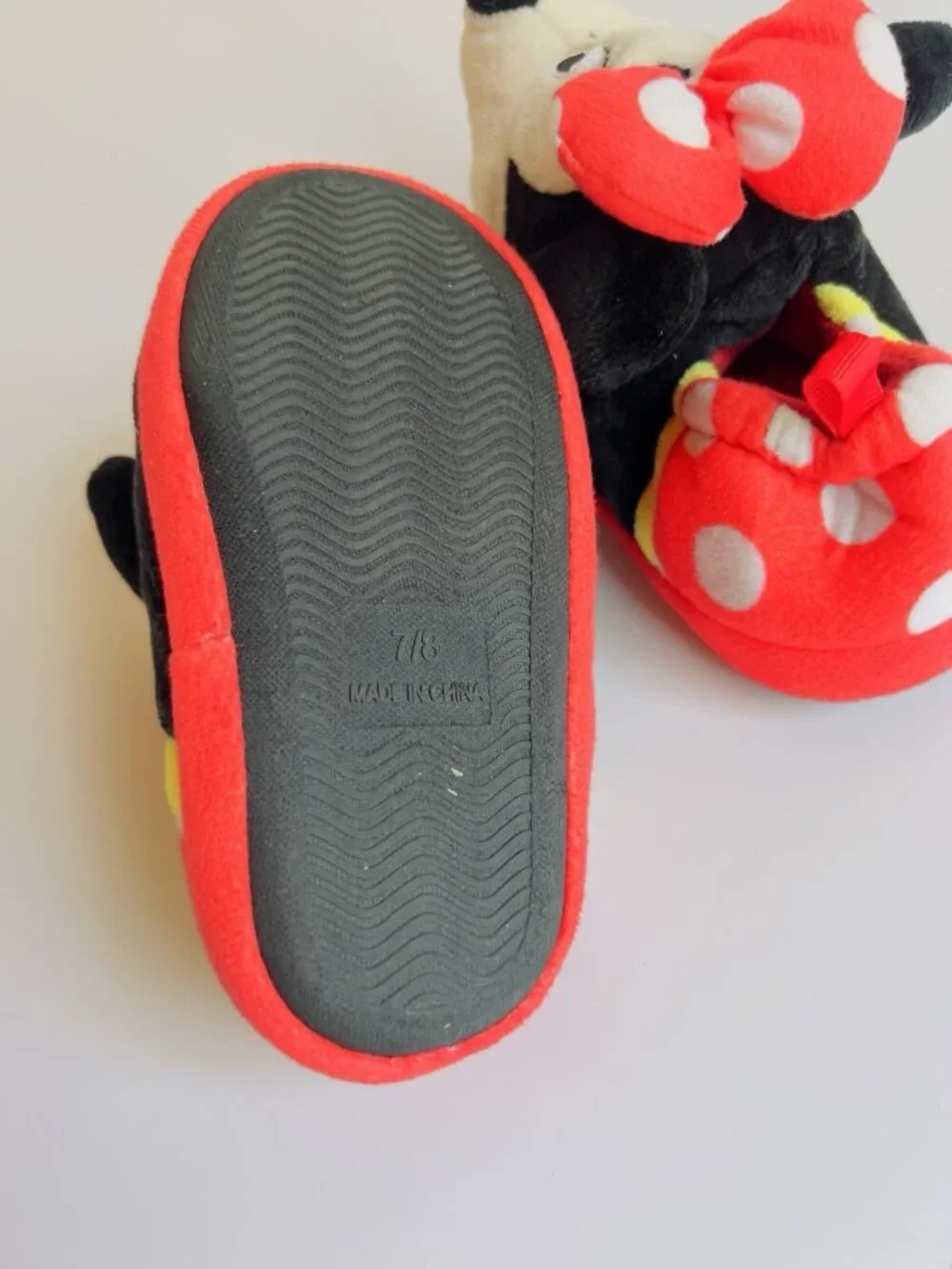 Disney Minnie Mouse Plush Slippers Red Polka Dot Toddler Size 7/8